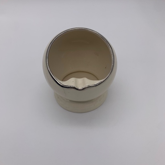 Mid Century Found Footed Ceramic Cigar Ashtray Half Circle Flag Logo Silver Rim - Picture 4 of 12